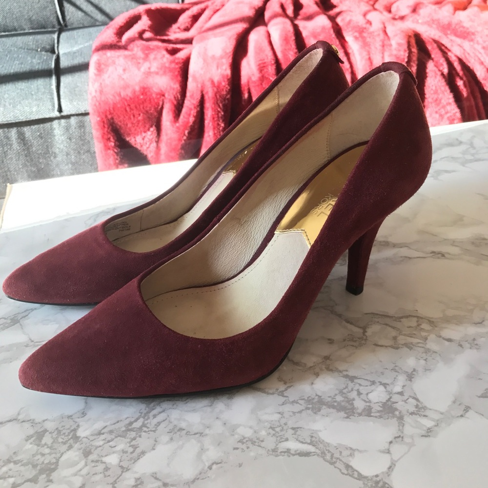 MICAHEL KORS HEELS